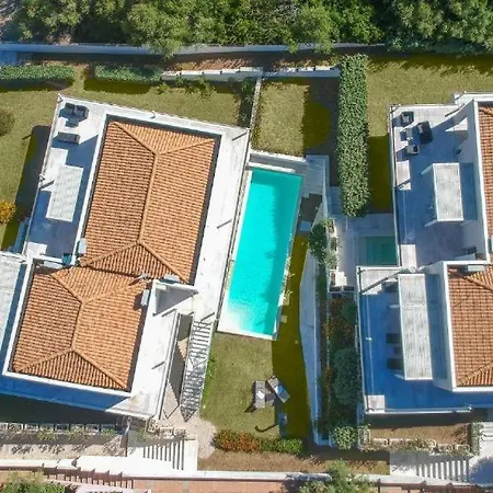 Stunning In Pittulongu With Pool Ольбія