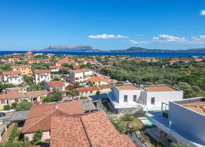 Guesthost - Stunning In Pittulongu With Pool *